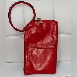 HOBO SABLE WRISTLET